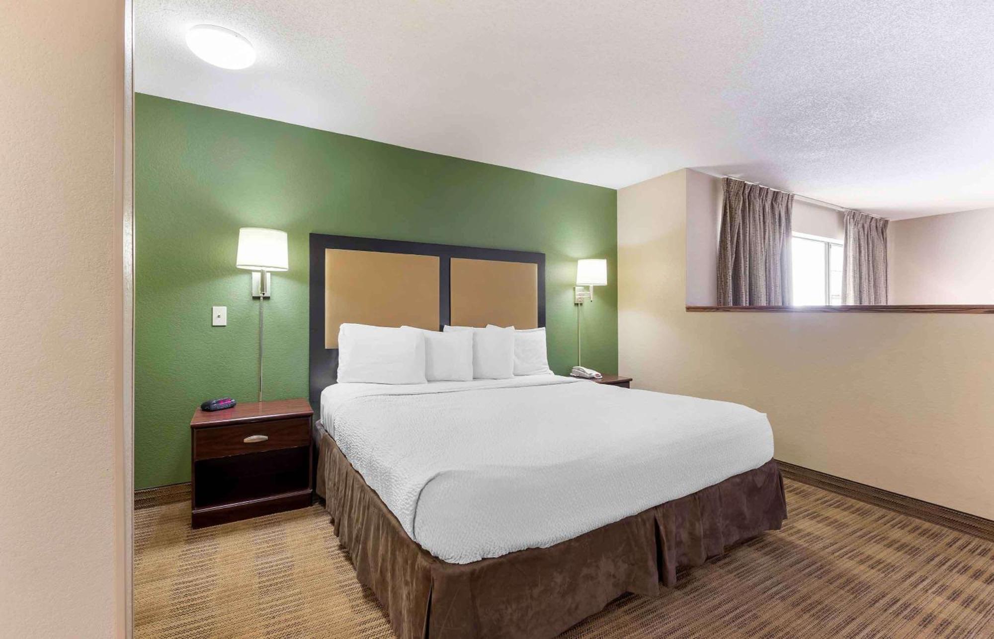 Extended Stay America Select Suites - Des Moines - Urbandale Clive Exterior photo