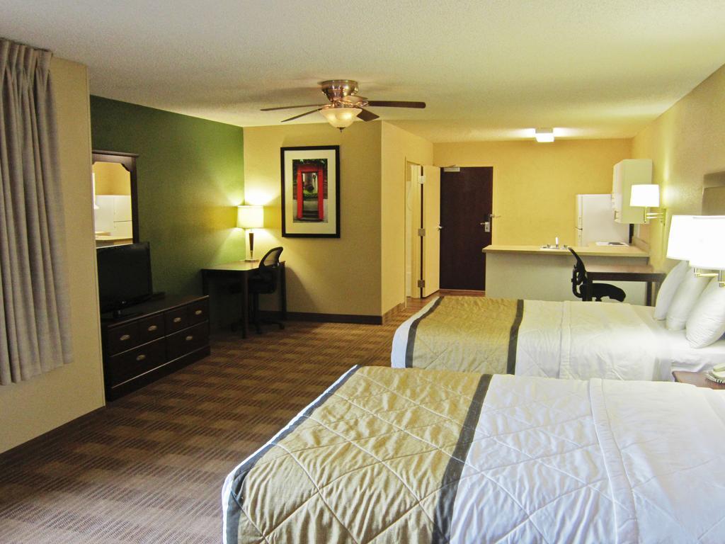 Extended Stay America Select Suites - Des Moines - Urbandale Clive Exterior photo